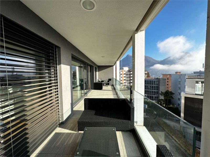 4.5-Zimmer-Wohnung mit Terrasse und Seeblick - 1