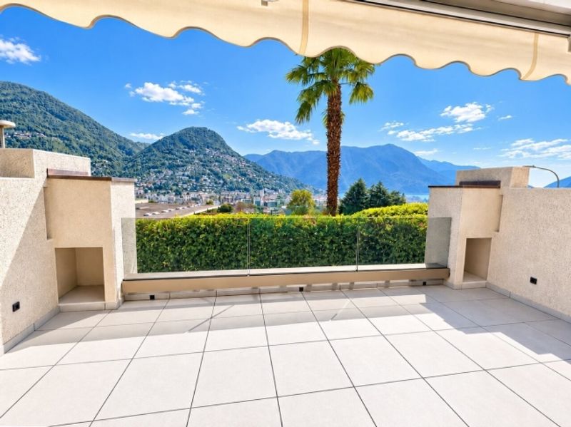 Moderne und helle 2-Zimmer-Wohnung mit Seeblick und grosser Terrasse - 8