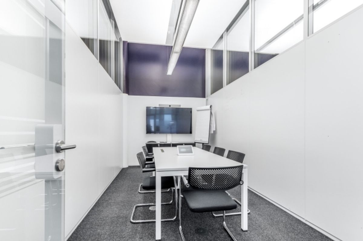Flächen von 490 - 980 m² | Ausgebaute Büroflächen am Bahnhof Stettbach - 5