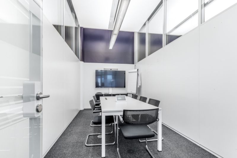 Flächen von 490 - 980 m² | Ausgebaute Büroflächen am Bahnhof Stettbach - 6