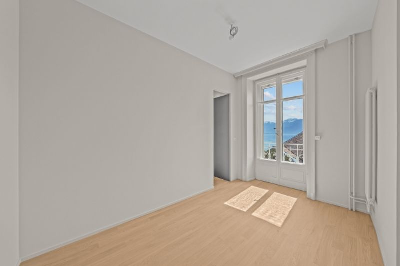 Elegante 2.5 Zimmerwohnung in Montreux mit Seesicht - 4