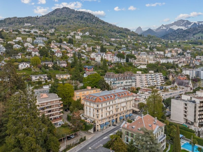 Elegante 2.5 Zimmerwohnung in Montreux mit Seesicht - 9