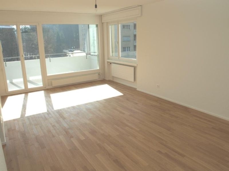 Attraktive 4.5 Zimmer-Wohnung im schönen Köniztal - 4