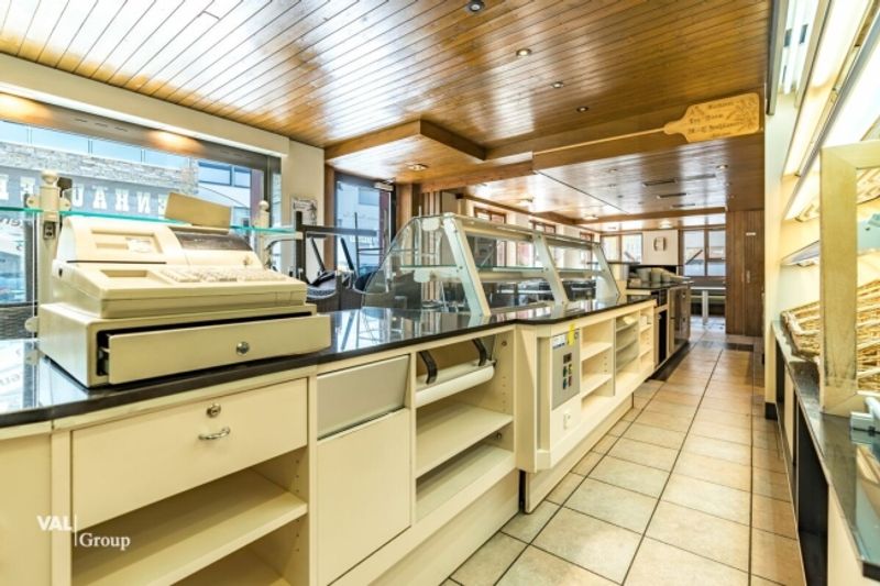 Gewerberäumlichkeiten mit Charme und Potential im Zentrum von Raron - 6