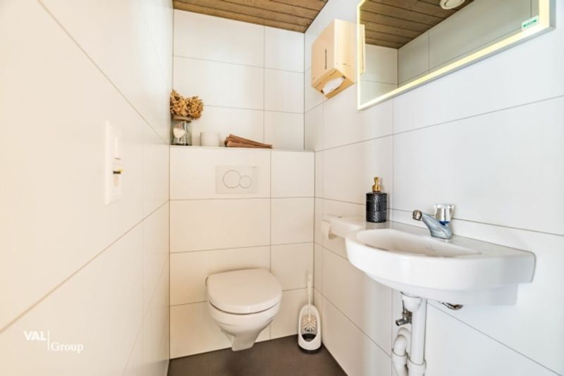 Gewerberäumlichkeiten mit Charme und Potential im Zentrum von Raron - 7