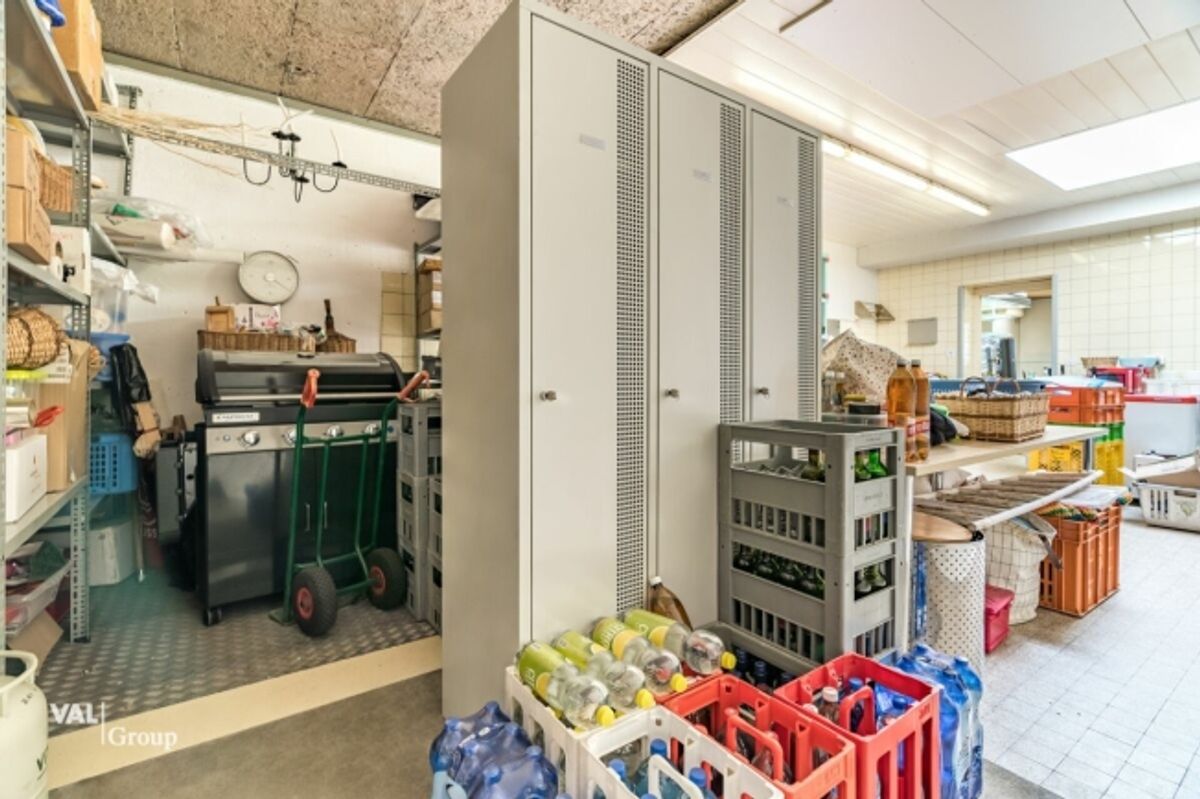 Gewerberäumlichkeiten mit Charme und Potential im Zentrum von Raron - 9