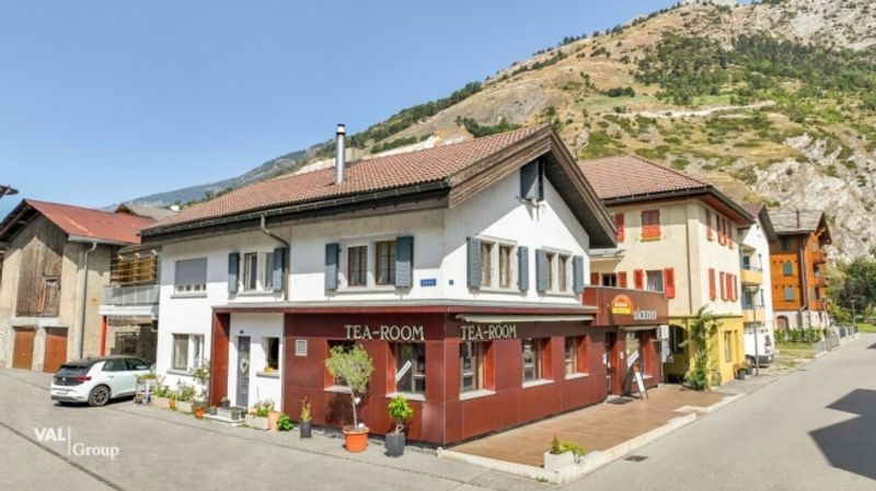 Gewerberäumlichkeiten mit Charme und Potential im Zentrum von Raron - 12