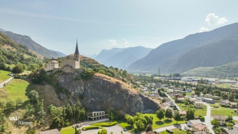 Gewerberäumlichkeiten mit Charme und Potential im Zentrum von Raron - 13
