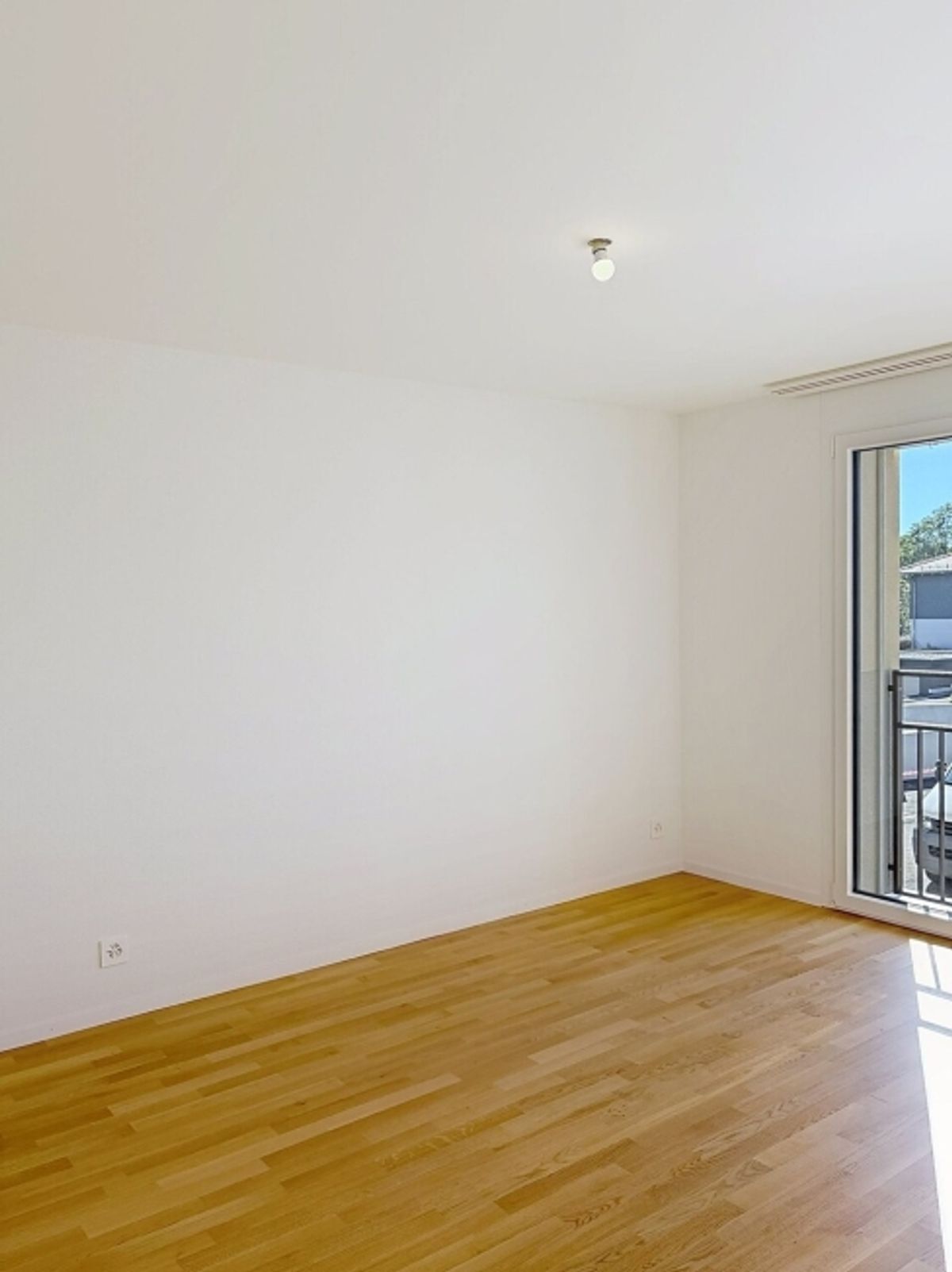 Neue 4,5-Zimmer-Wohnung im ersten Stock in Cottens (FR) - 7