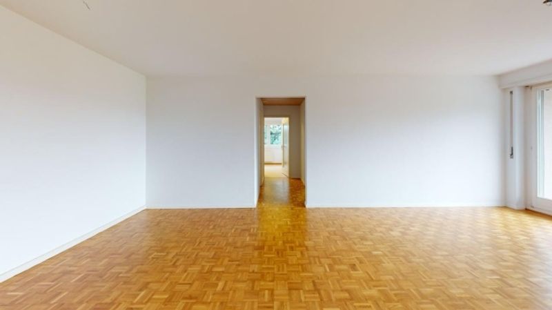 Helle 4-Zimmer-Wohnung im 2. OG  ruhig wohnen in Uetikon am See | BEFRISTET - 4