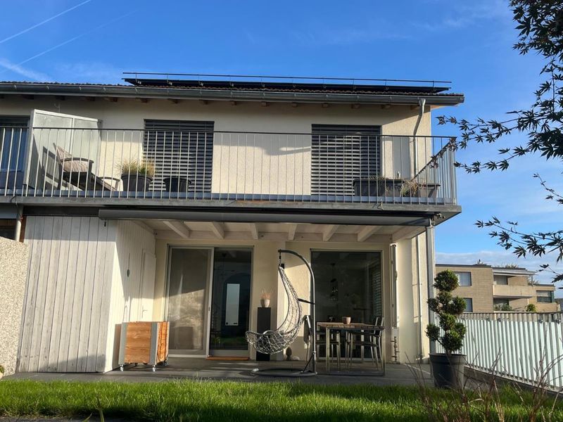 7.5 Zimmer Doppeleinfamilienhaus - 1