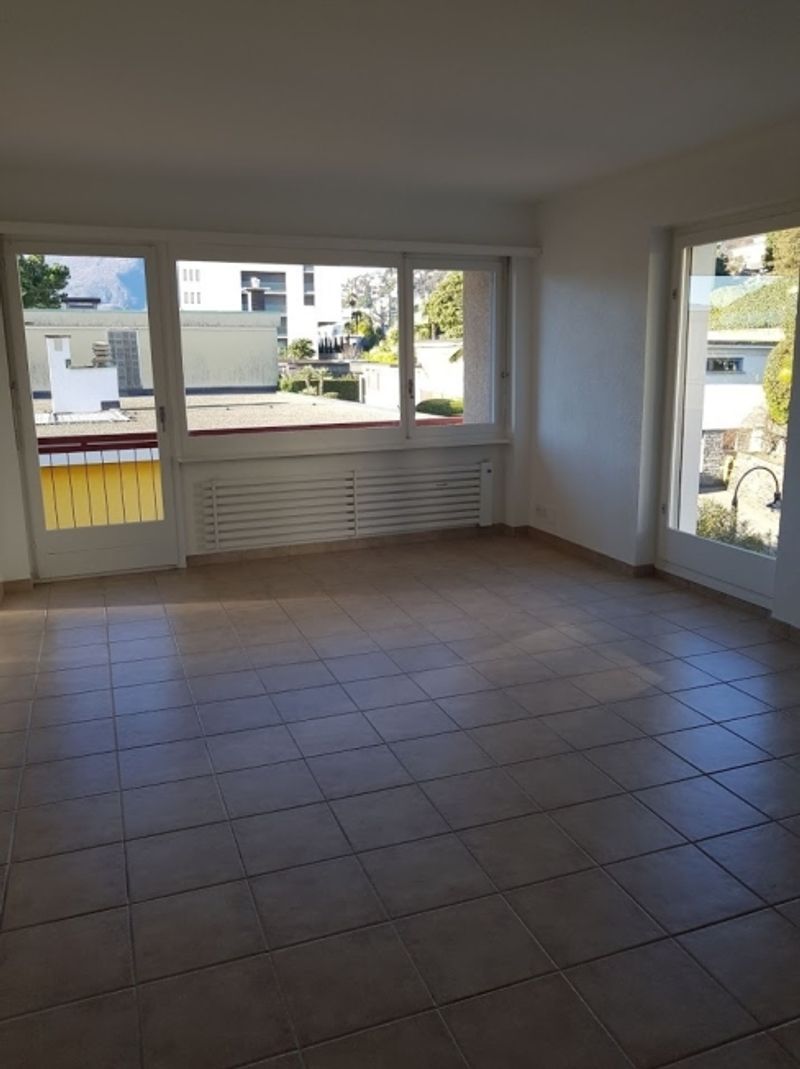 MINUSIO, 2 1/2 Zimmerwohnung direkt am See zu vermieten - 3
