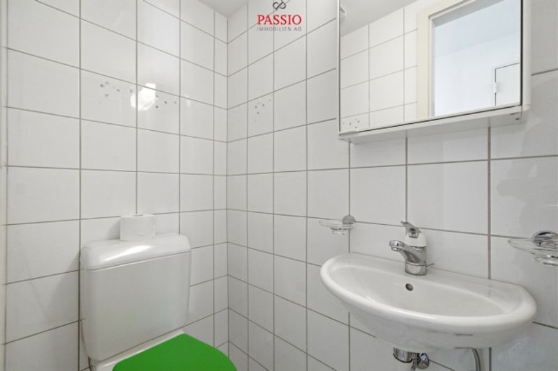Wohnen mit Altbaucharme, Balkon und eigenem Garten - 9