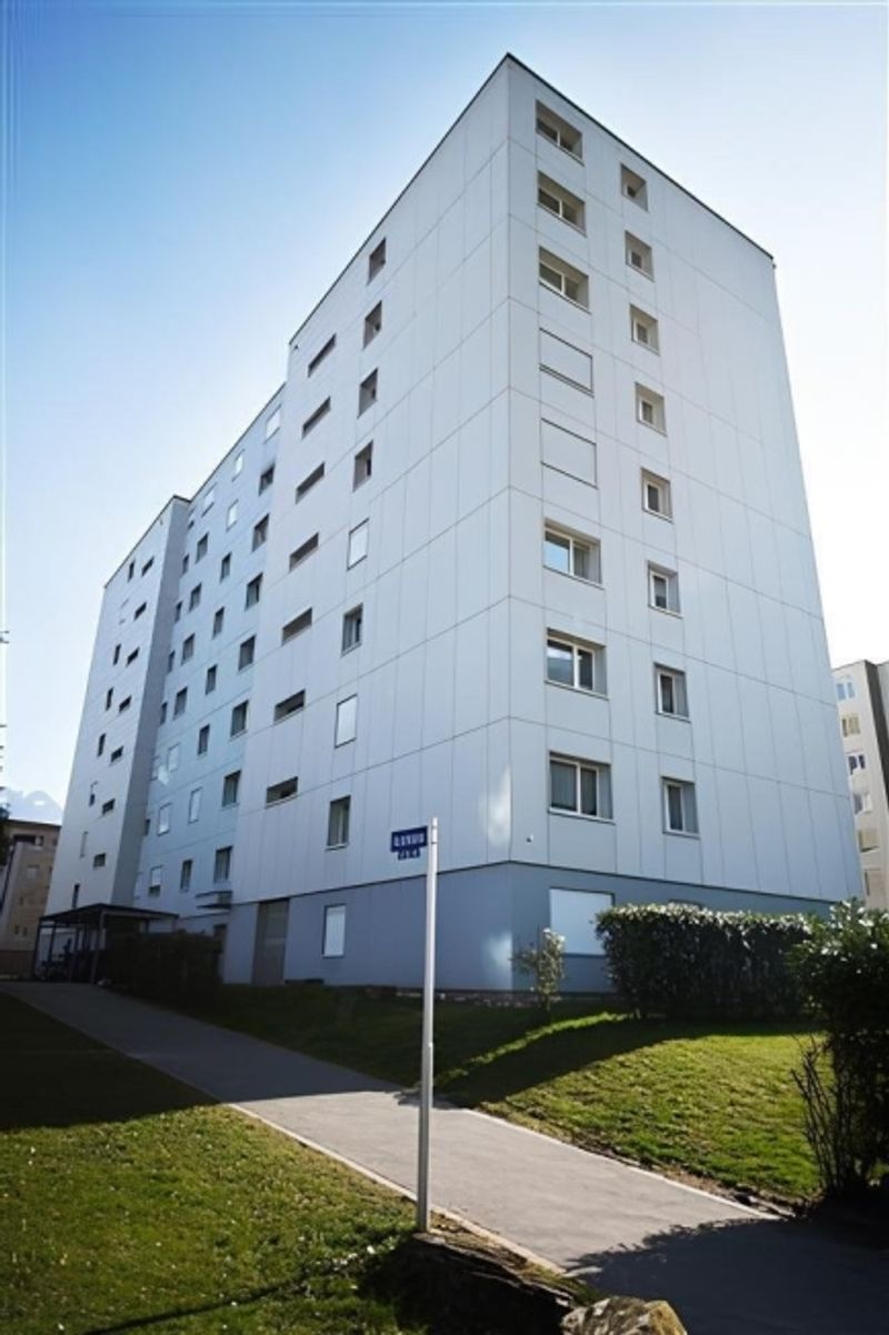 An ruhiger Wohnlage mit sonnigem Balkon - 1