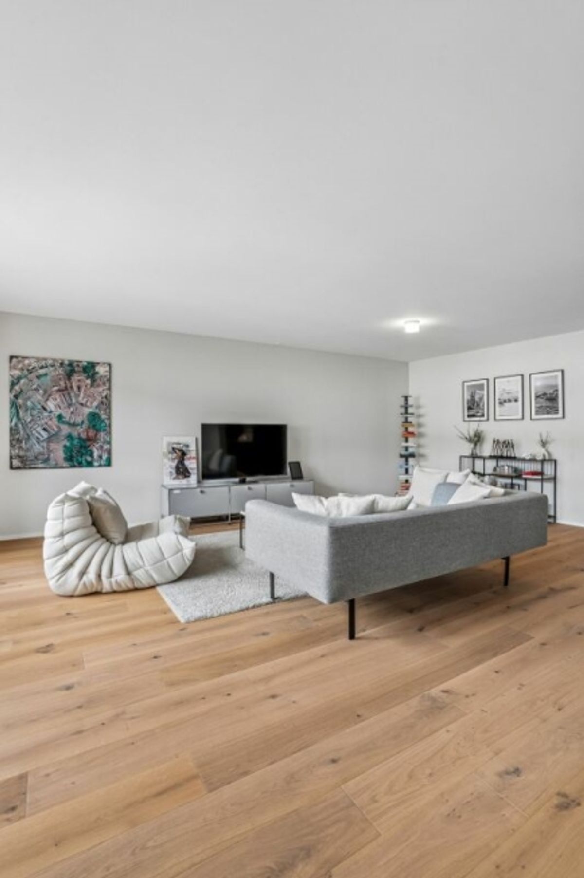 Hochwertige 4.5-Zimmer-Eigentumswohnung - 2
