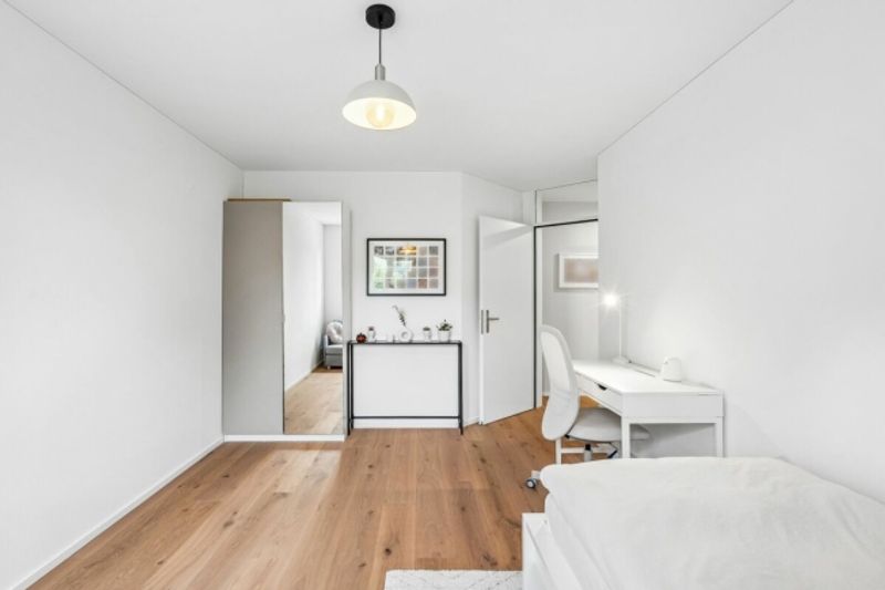 Hochwertige 4.5-Zimmer-Eigentumswohnung - 12