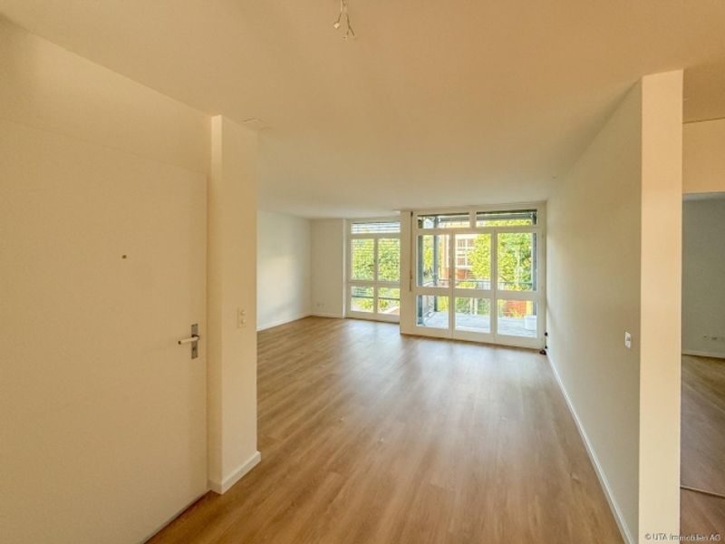 Schöne helle Wohnung mit neuem Ausbaustandard - 3