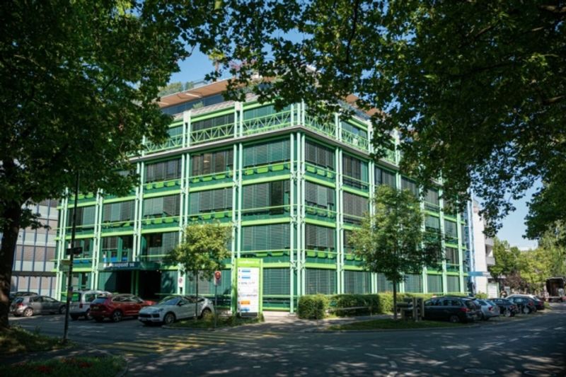 Büro mit Perspektive - direkt am See und nah am Zentrum - 8