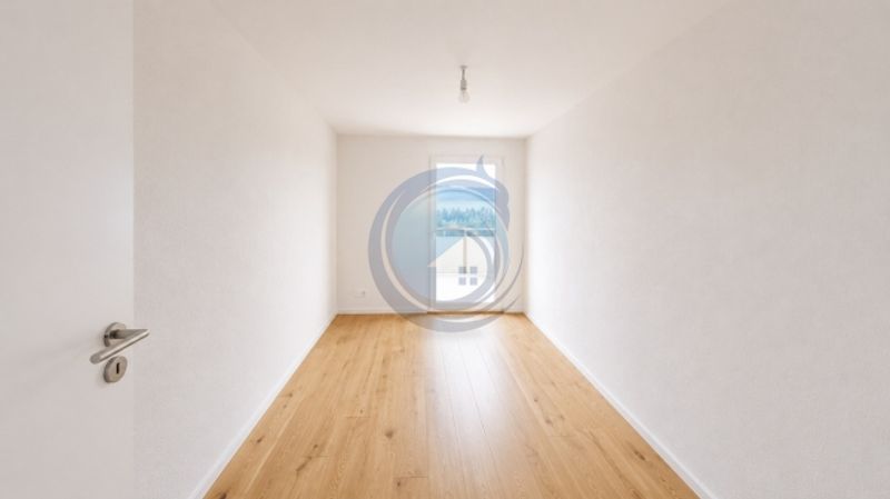 LETZTE GELEGENHEIT WUNDERSCHÖNE NEUE 3,5-ZIMMER-WOHNUNG MIT BALKON - 8