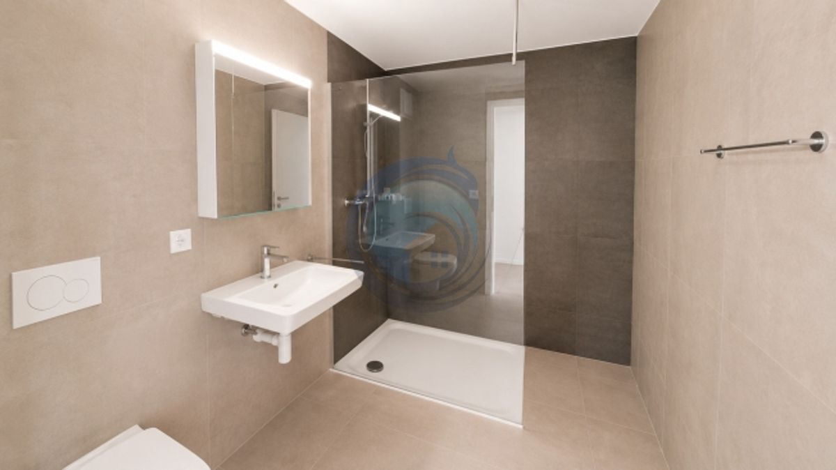 LETZTE GELEGENHEIT WUNDERSCHÖNE NEUE 3,5-ZIMMER-WOHNUNG MIT BALKON - 8