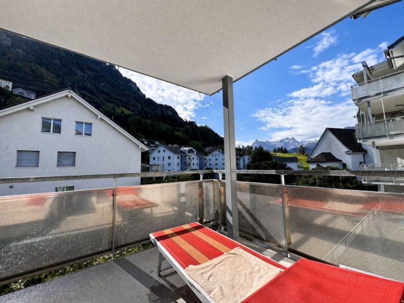 Moderne 3.5-Zimmer-Wohnung an ruhiger und zentraler Lage in Morschach - 2