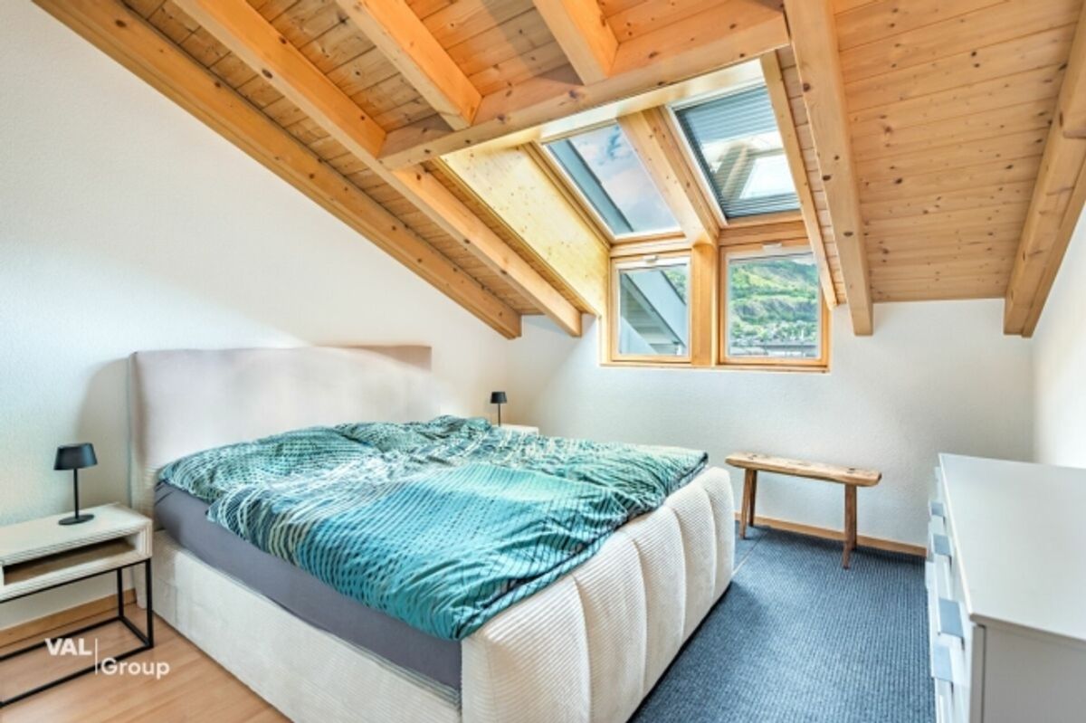 Charakter, Licht und Bergsicht 4½-Zimmer-Dachwohnung im Zentrum von Visp - 4