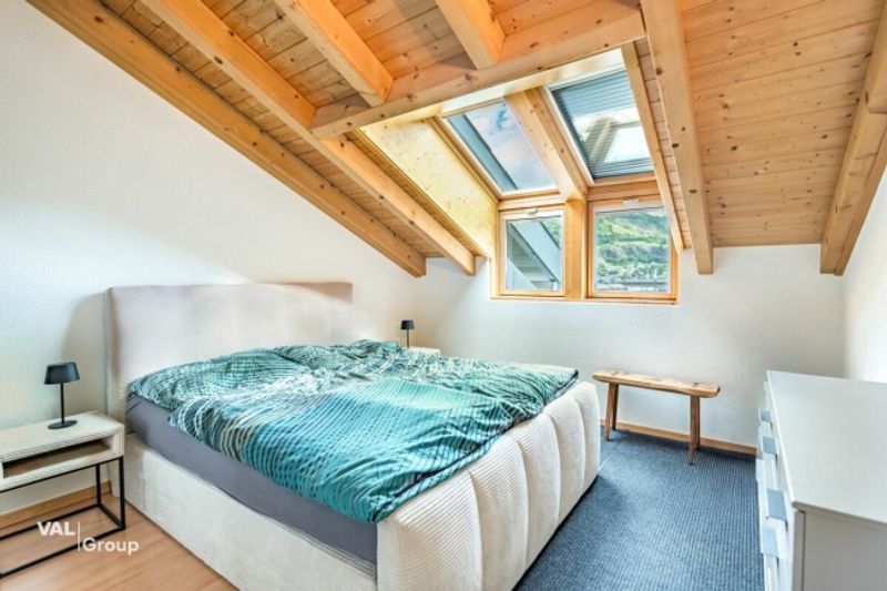 Charakter, Licht und Bergsicht 4½-Zimmer-Dachwohnung im Zentrum von Visp - 5