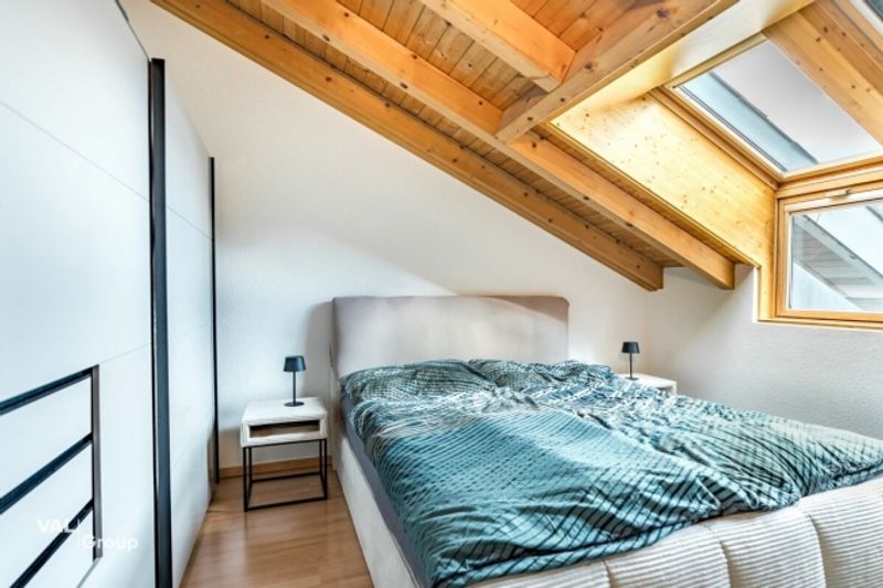 Charakter, Licht und Bergsicht 4½-Zimmer-Dachwohnung im Zentrum von Visp - 6