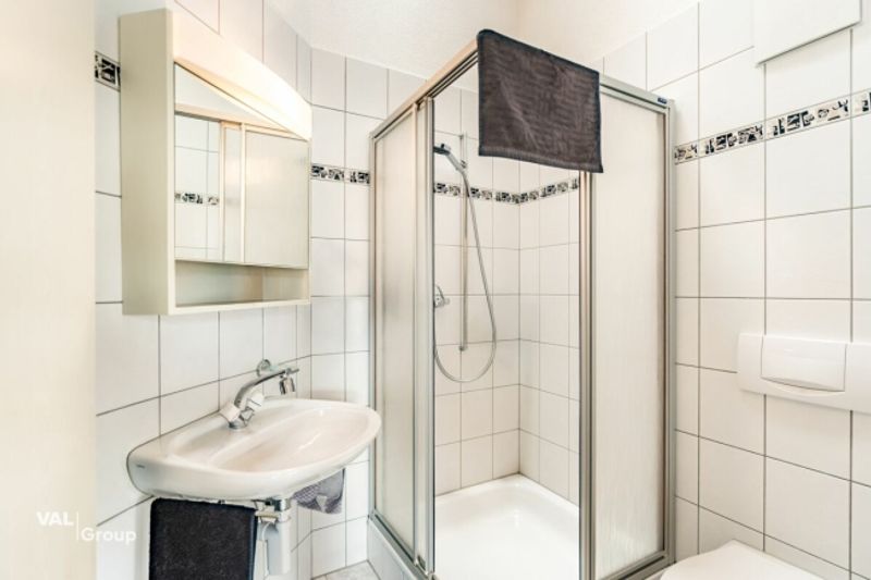 Charakter, Licht und Bergsicht 4½-Zimmer-Dachwohnung im Zentrum von Visp - 9