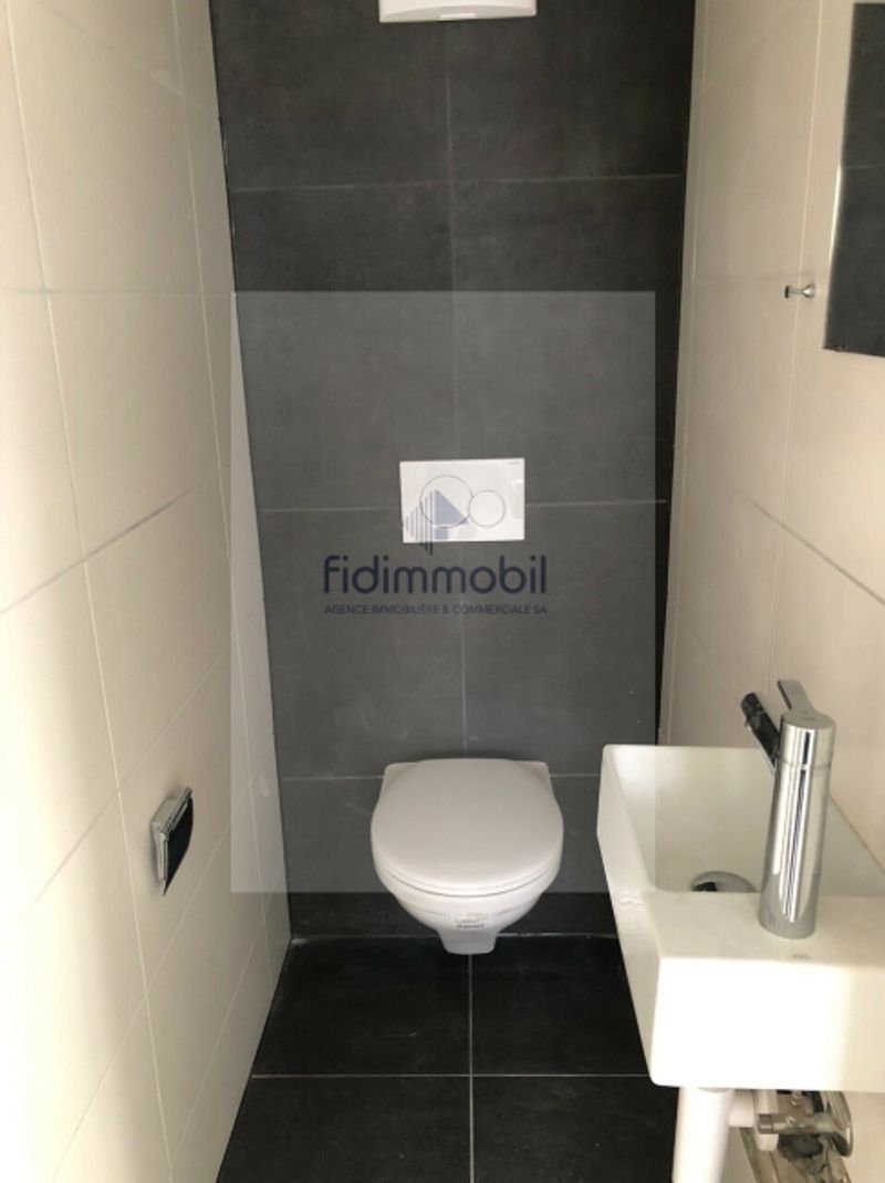 Wunderschöne renovierte 4-Zimmer-Wohnung, Léopold-Robert 31, La Chaux-de-Fonds - 10
