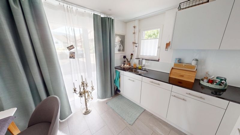 Helle 2.5-Zimmer-Wohnung mit Sitzplatz in Berg am Irchel kaufen - 9