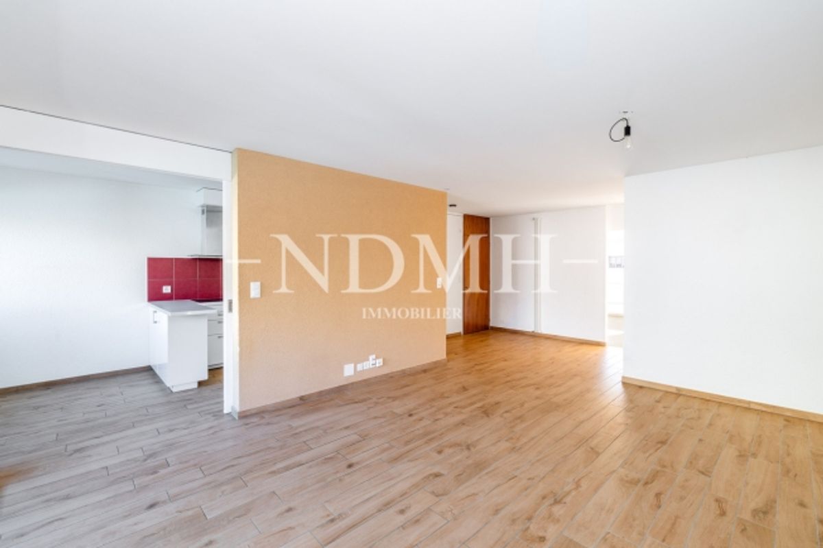 Renovierte Familienwohnung in der Nähe des Stadtzentrums - 0