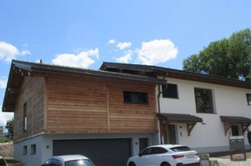 *4,5-Zimmer-Wohnung* - 1