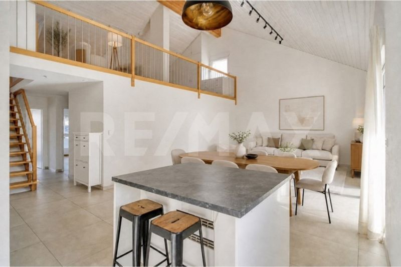 Eine Wohnung, die groß denkt | 148 m², einschließlich 40 m² Zwischengeschoss - 2