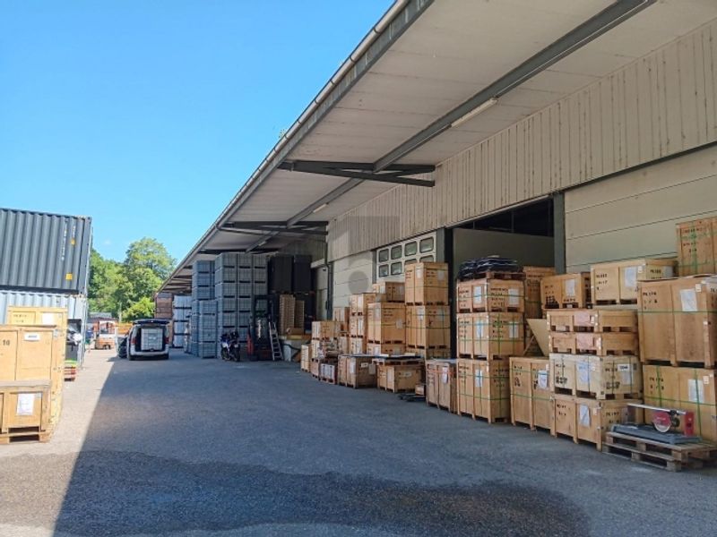 2 CHAMBRES FROIDES ET BUREAU PROCHE YVERDON ! - 2