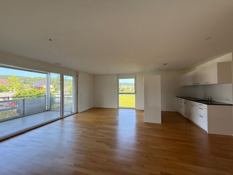 MODERN - RUHIG - GROSSER BALKON UND KINDERFREUNDLICH! - 2