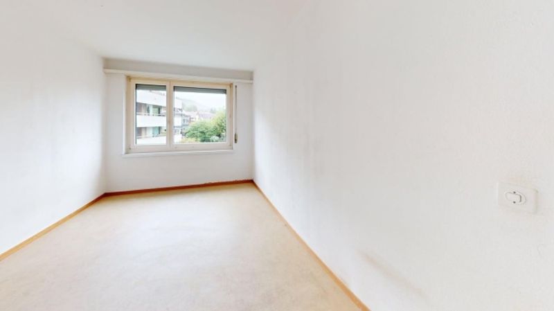 Helle 4-Zimmer-Wohnung im 1. OG  ruhig wohnen in Uetikon am See | BEFRISTET - 2
