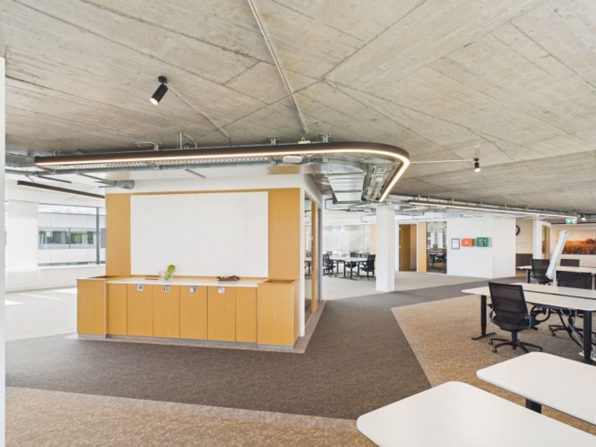 Vollausbau und Möbliert im 5. OG — Ab 358 m² - vollausgebautes Topbüro ab sofort verfügbar - 11