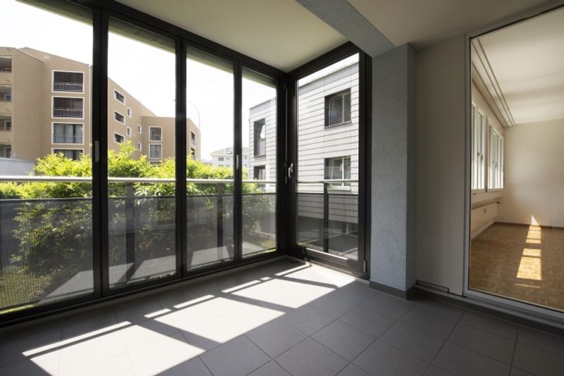 Zentrale, ruhige Lage mit verglastem Balkon! - 6