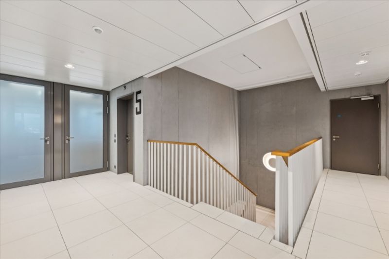 Flexible Bürofläche mit bestehendem Ausbau und Top-Anbindungen - 5