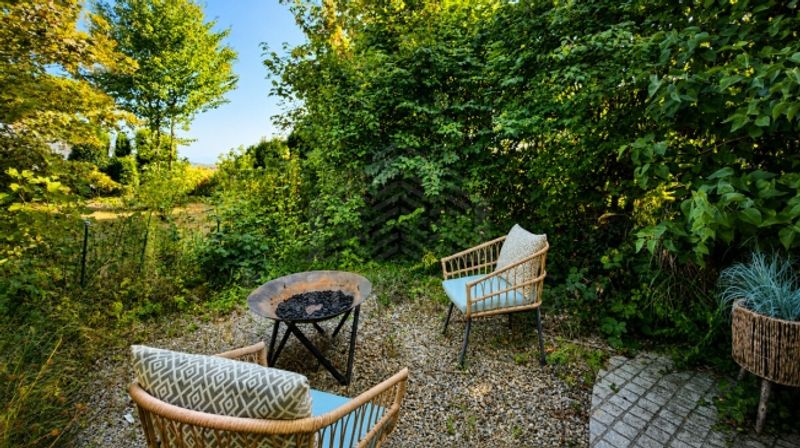 STIL, SONNE UND VIEL PLATZ ZUM LEBEN - 7