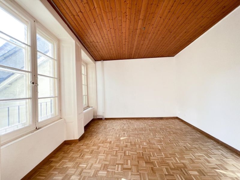 3,5-Zimmer-Wohnung im Herzen des historischen Zentrums von Neuchâtel - 4