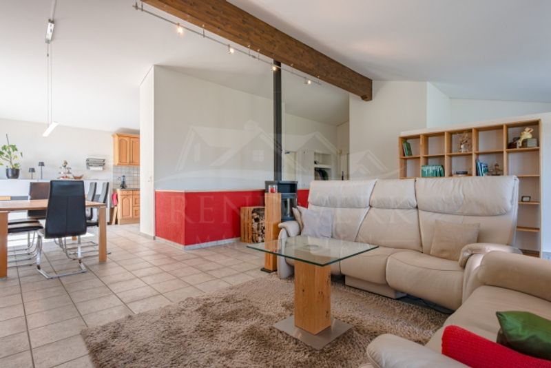 Schönes 5.5-Zimmer Einfamilienhaus mit Blick auf die Aare in Trimbach - 2