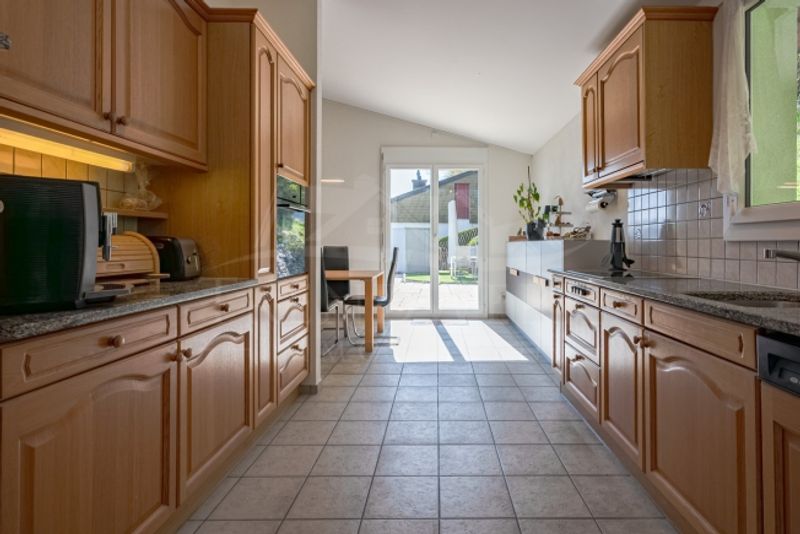 Schönes 5.5-Zimmer Einfamilienhaus mit Blick auf die Aare in Trimbach - 3