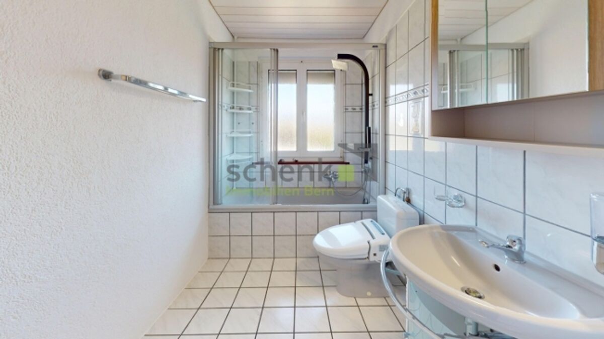 4.5-ZIMMER-EINFAMILIENHAUS MIT GROSSEM GARTEN UND BIOTOP - 8
