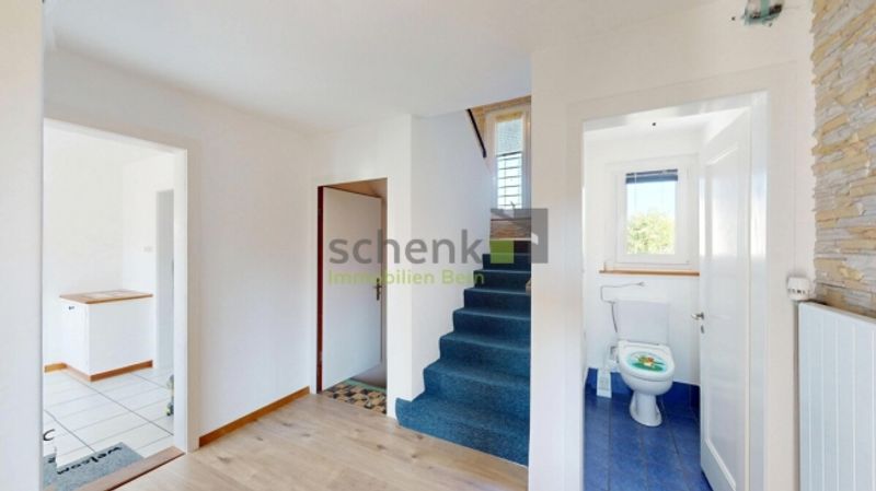 4.5-ZIMMER-EINFAMILIENHAUS MIT GROSSEM GARTEN UND BIOTOP - 2
