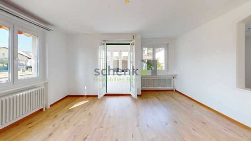 4.5-ZIMMER-EINFAMILIENHAUS MIT GROSSEM GARTEN UND BIOTOP - 3