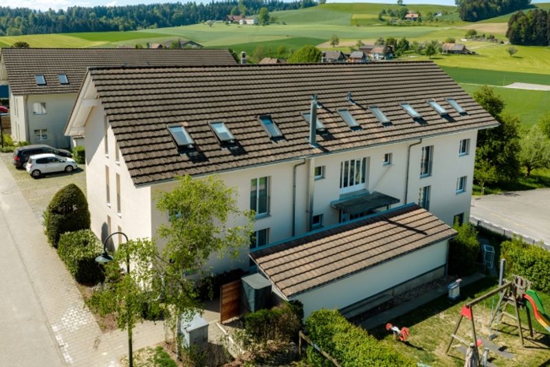 Grosszügige 3½-Zimmer-Gartenwohnung mit Hobbyraum - 9