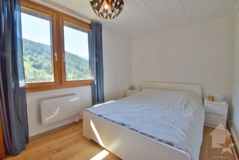 Wunderschöne 3,5-Zimmer-Wohnung, die 2024 komplett renoviert wurde - 5