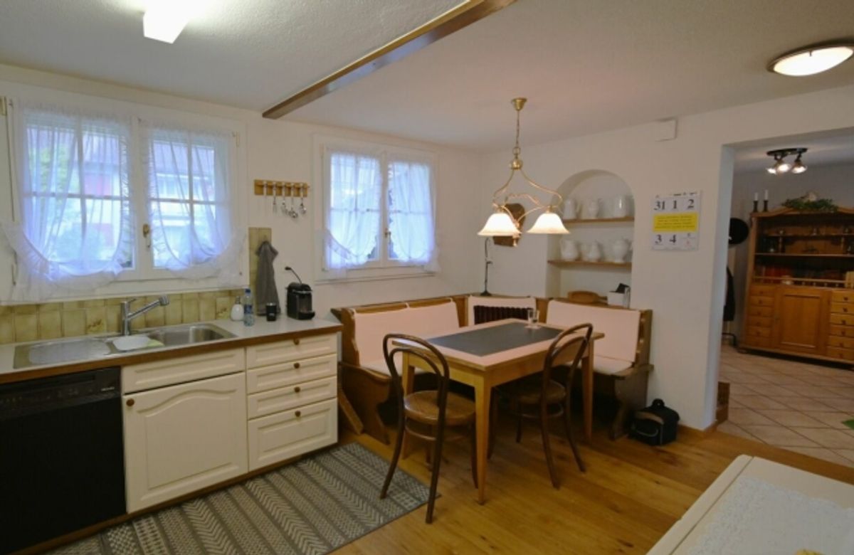 Gepflegtes, einseitig angebautes 5-Zimmer-Einfamilienhaus - 6